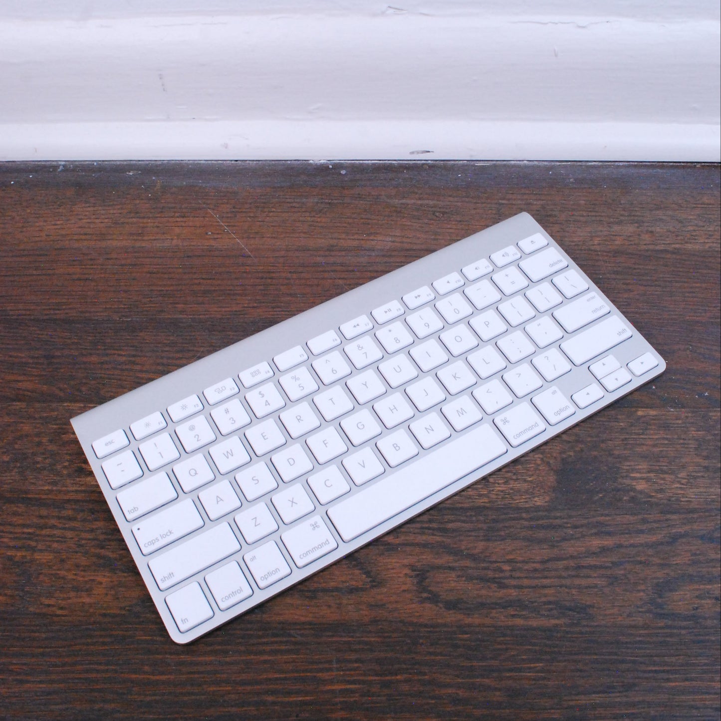 Apple Keyboard Wireless A1314