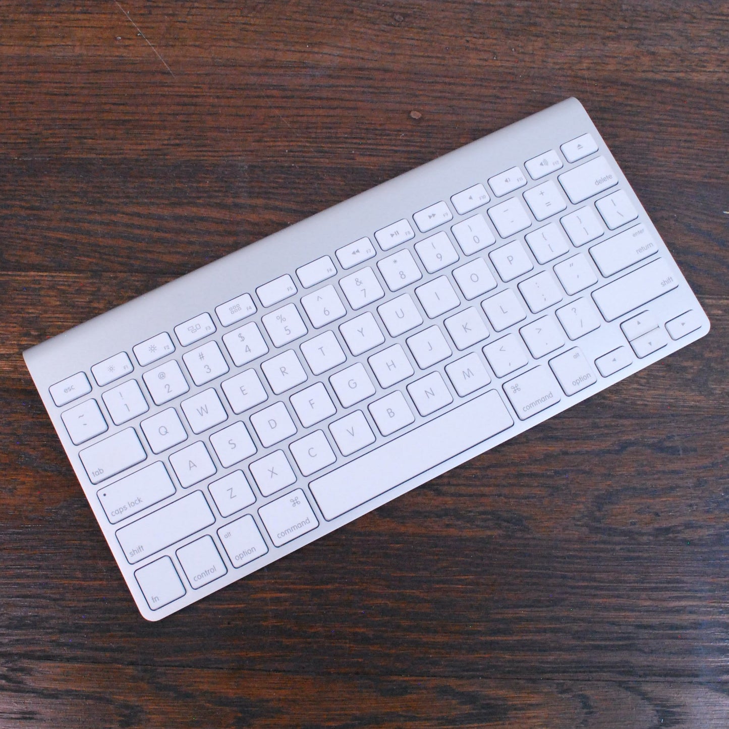 Apple Keyboard Wireless A1314