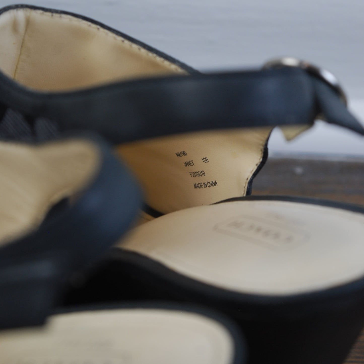 Coach Janet Signature Fabric Platform Wedge Peep Toe Heels Size 10