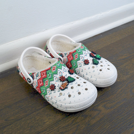 Crocs Fuzzy Classic Clog Lined Holiday Charm White M8 W10