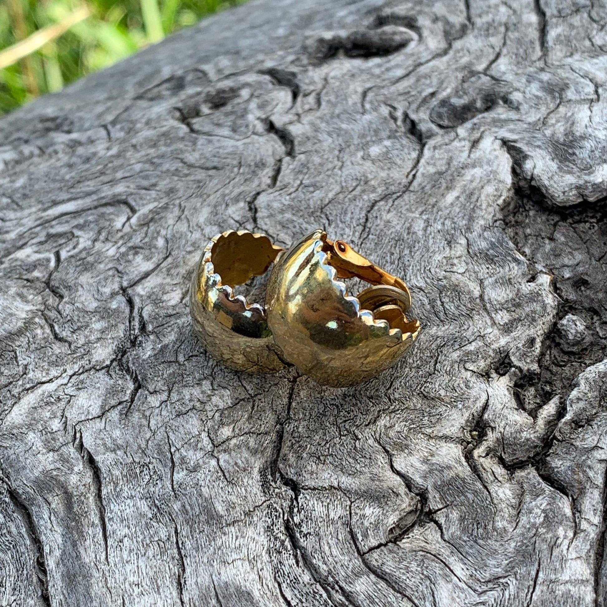 vintage clip on earrings