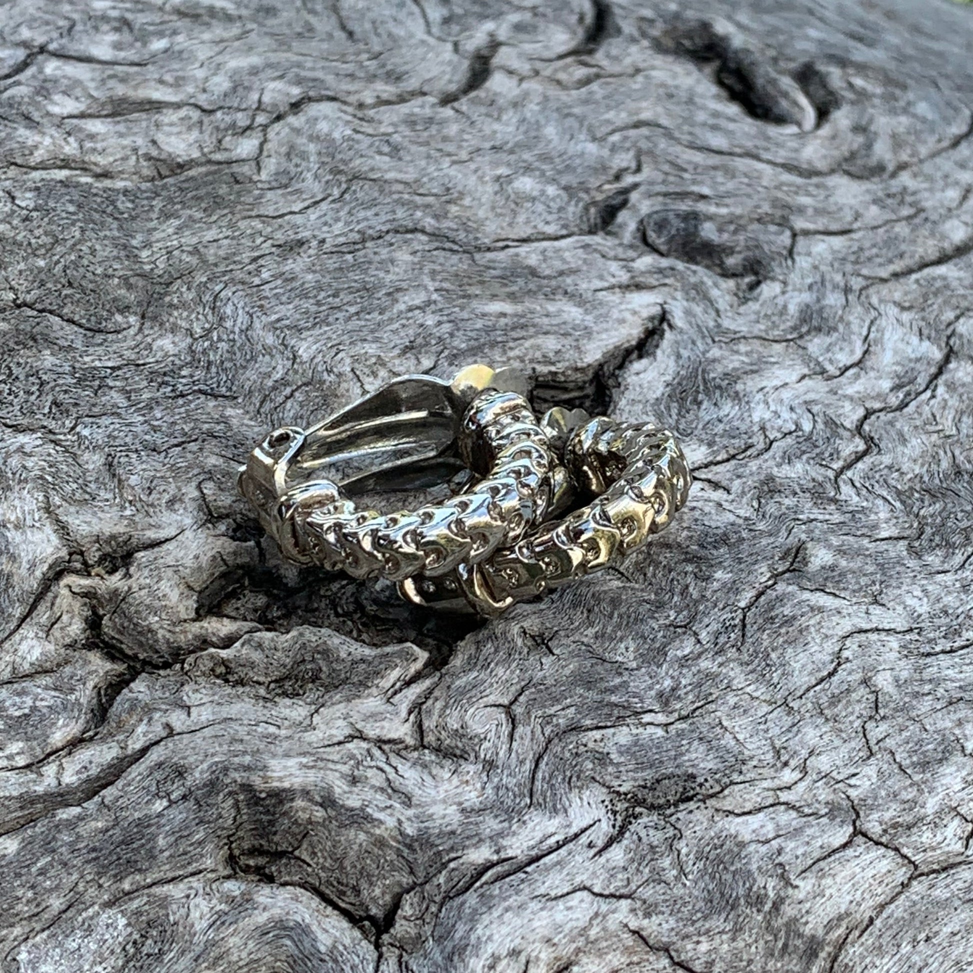 Vintage chunky metal clip on earrings