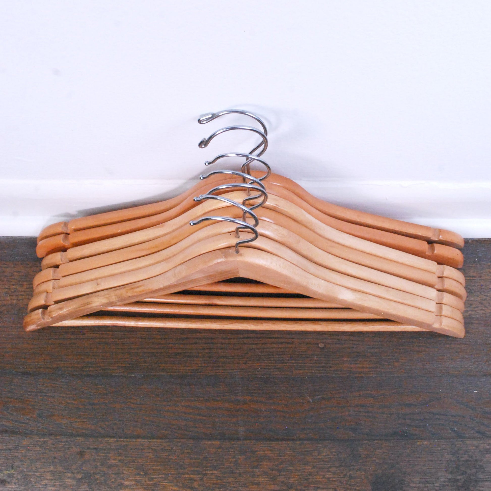 Wood Coat Hanger Luxury Coat Clothes Suit Round
