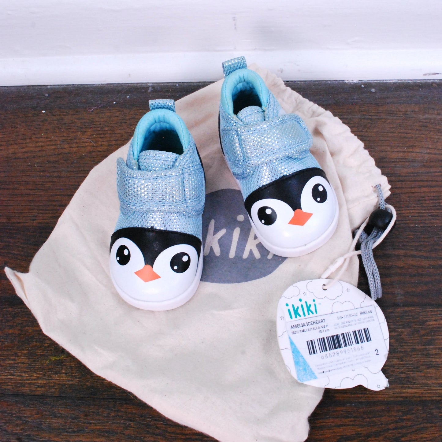 ikiki Penguin Squeaky Toddler Shoes Sparkly Blue Amelia Iceheart sz 2